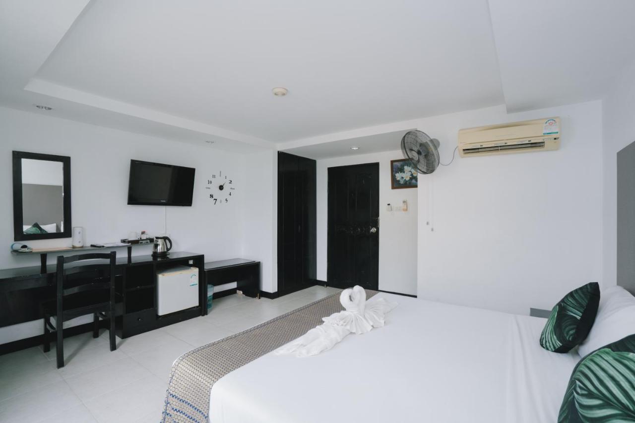 Noble House Patong Hotel Luaran gambar