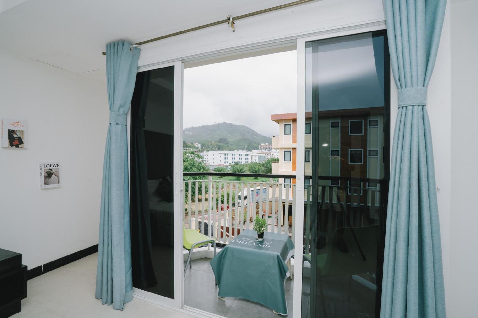 Noble House Patong Hotel Luaran gambar